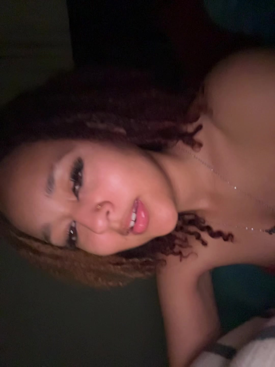 @Jadie🧟♀️