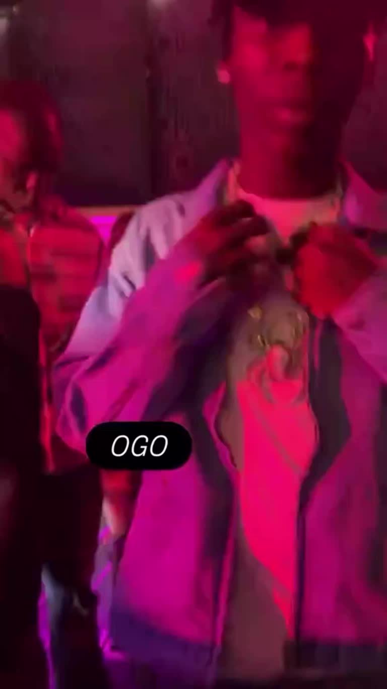 @*```*~_ÔĹÄMÏĹËƘÄÑ VÏƁËŽ*_~```*