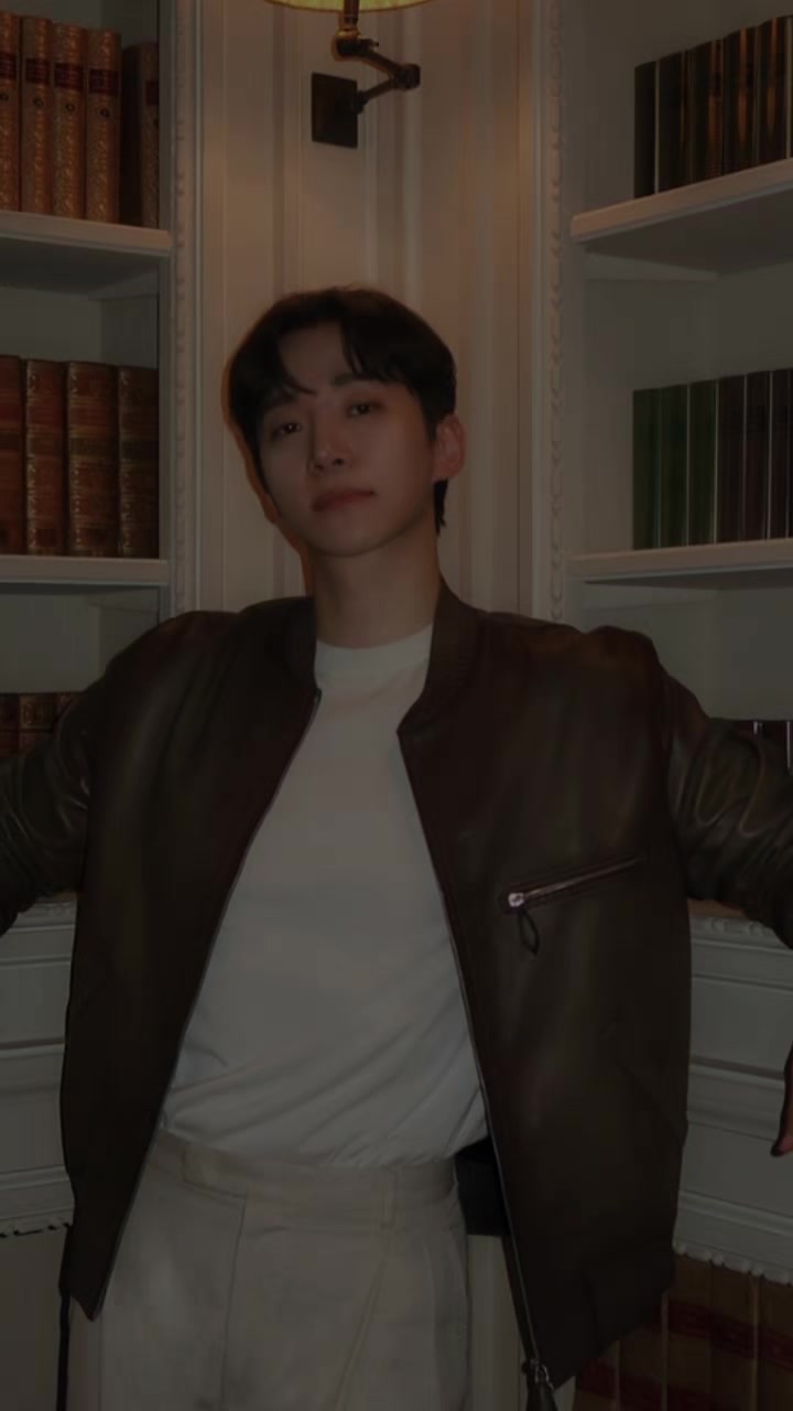 @Junho_onLeeyz
