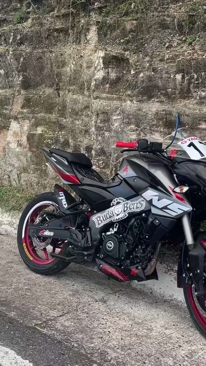 @buda_bens_&reg;