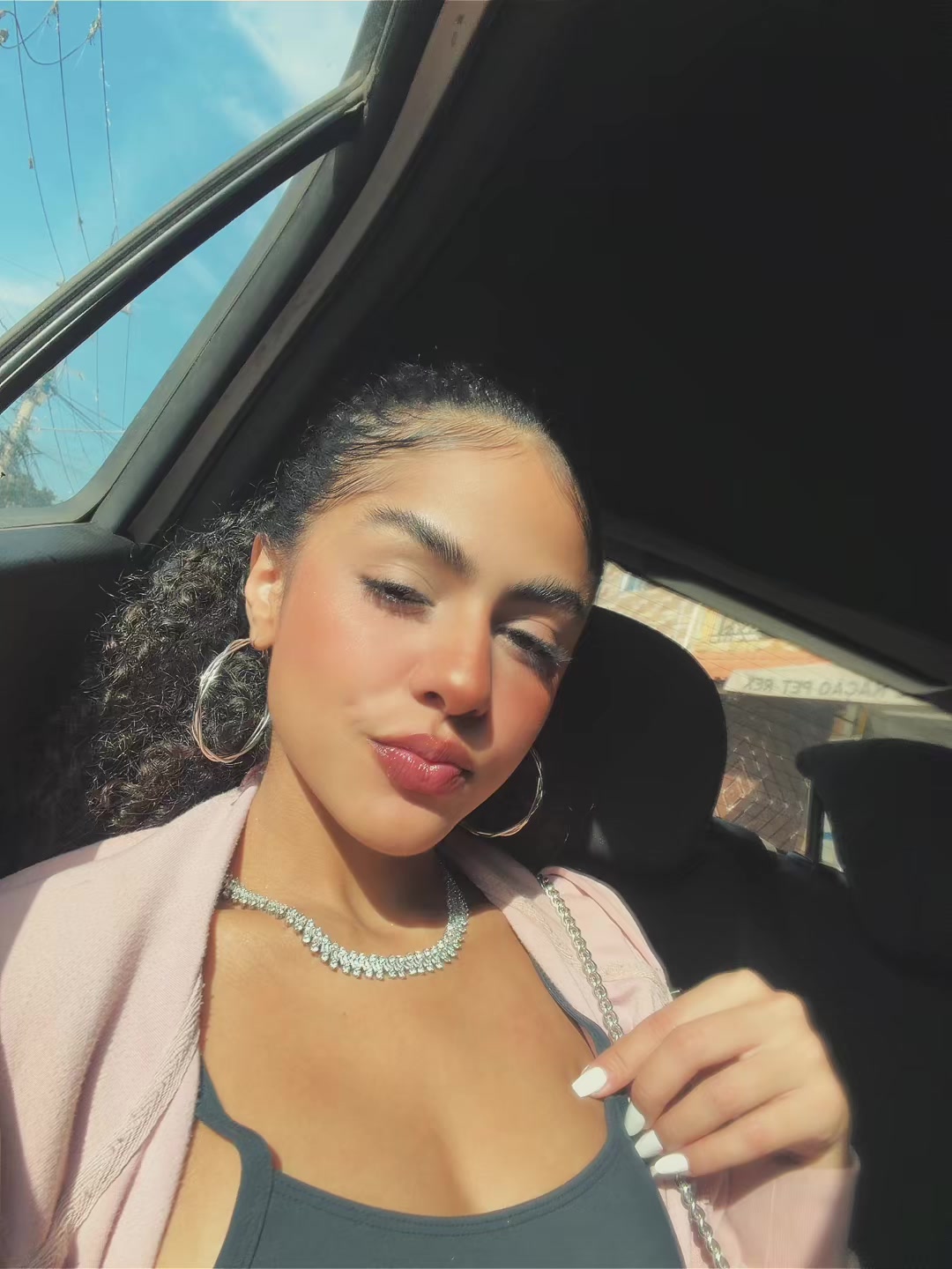@raiiamaral
