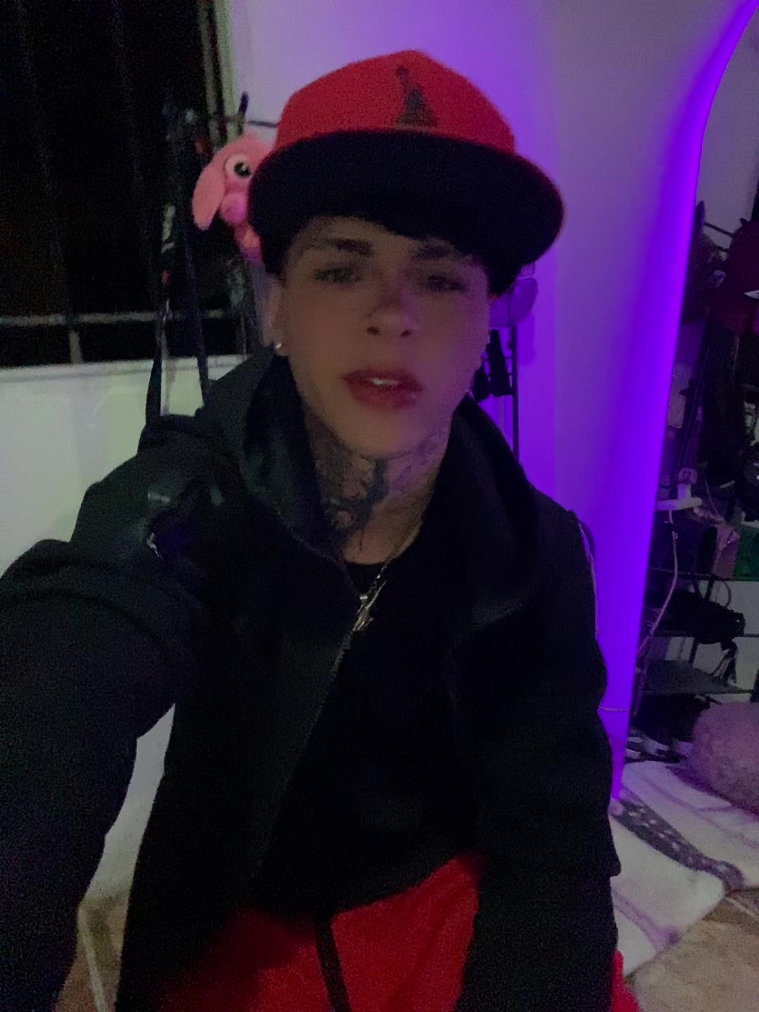 @32.lauty