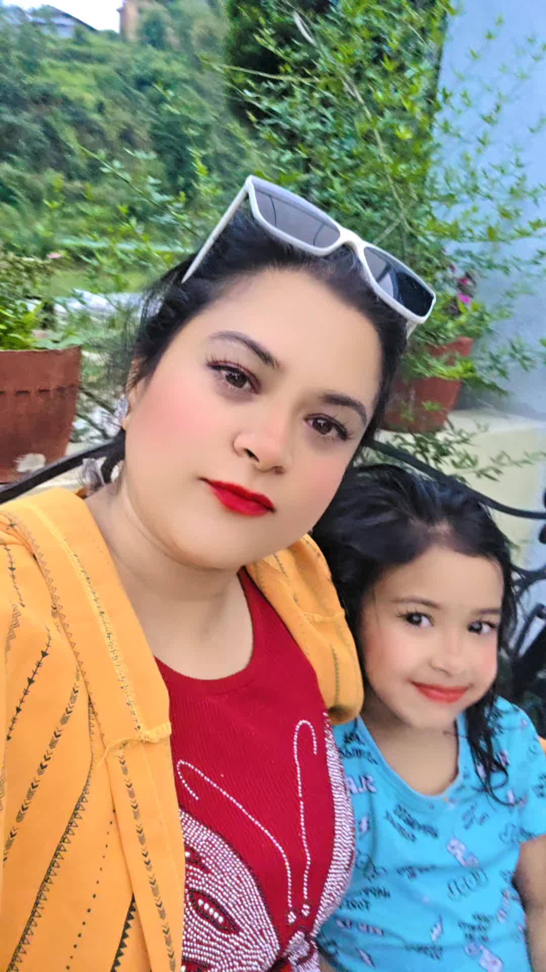 @Radhika creation 🦋