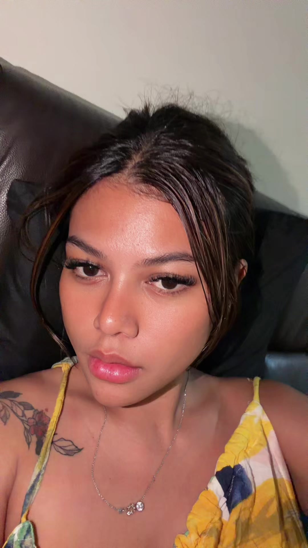 @Kikinii