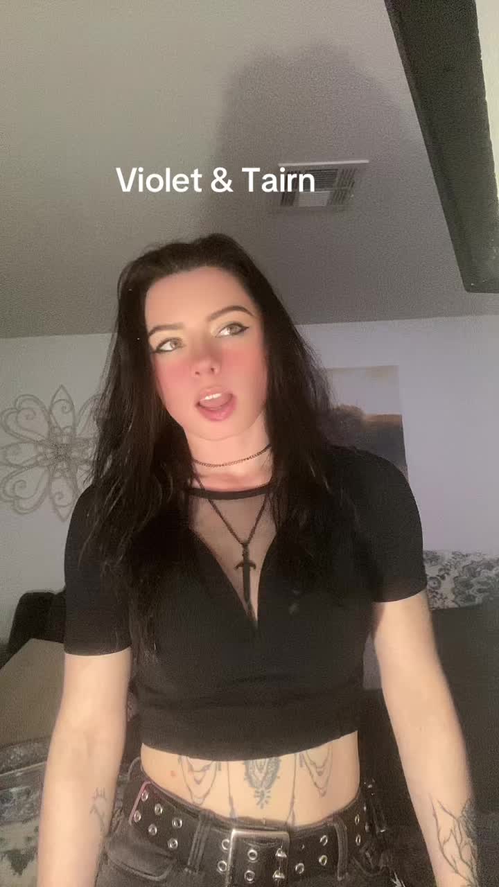 @_autumnafterdark_