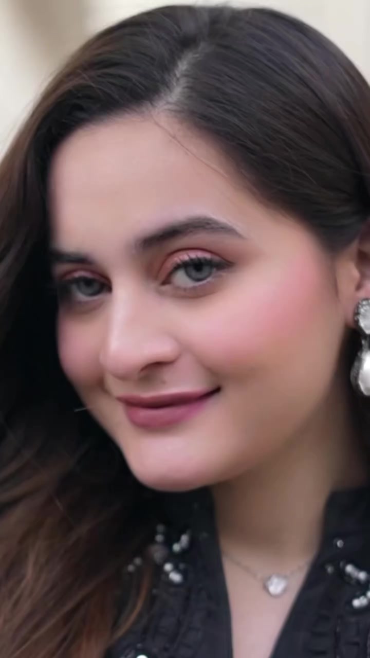 @Pakistani Queens