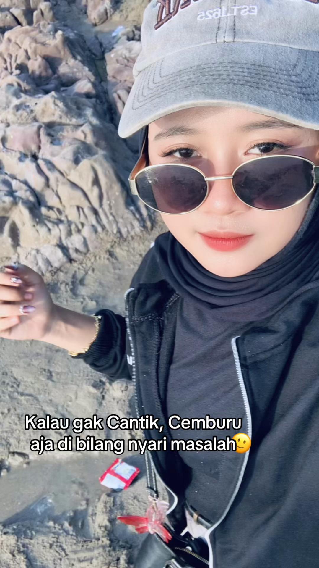 @Dindalestariii