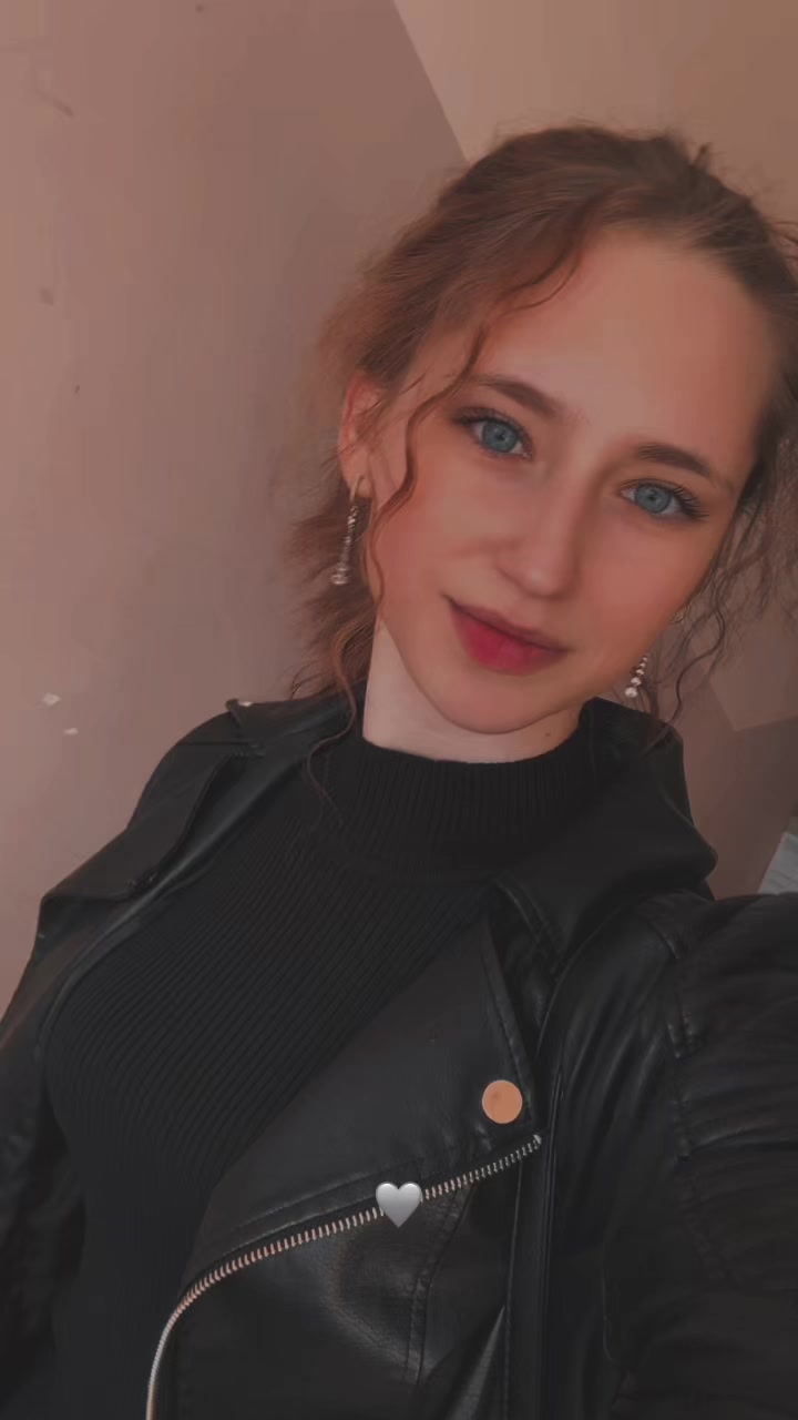 @(づ｡◕‿‿◕｡)づ