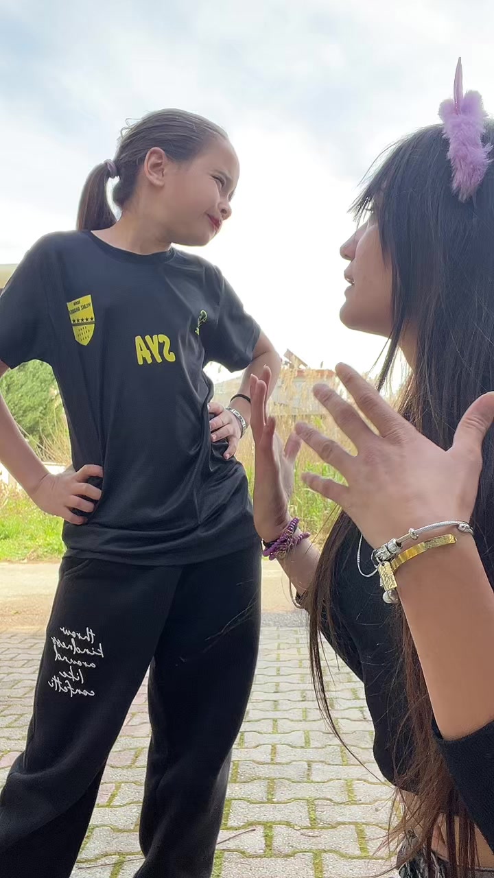 @Emine Nur G&uuml;lten