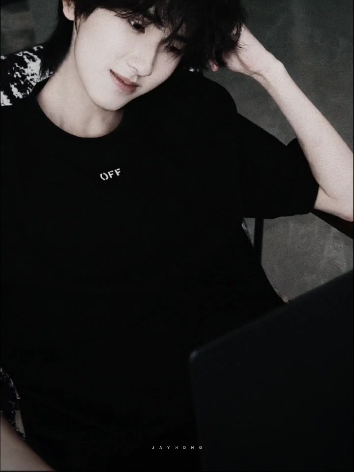 @๐ซ๐โ.๐ ฬโกHäñ_wëñโกโ.๐ ฬ๐๐ซ