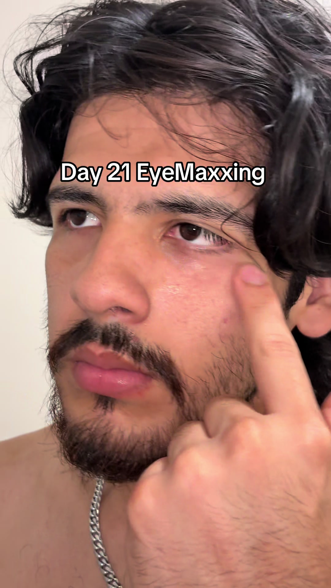 @joeyy808