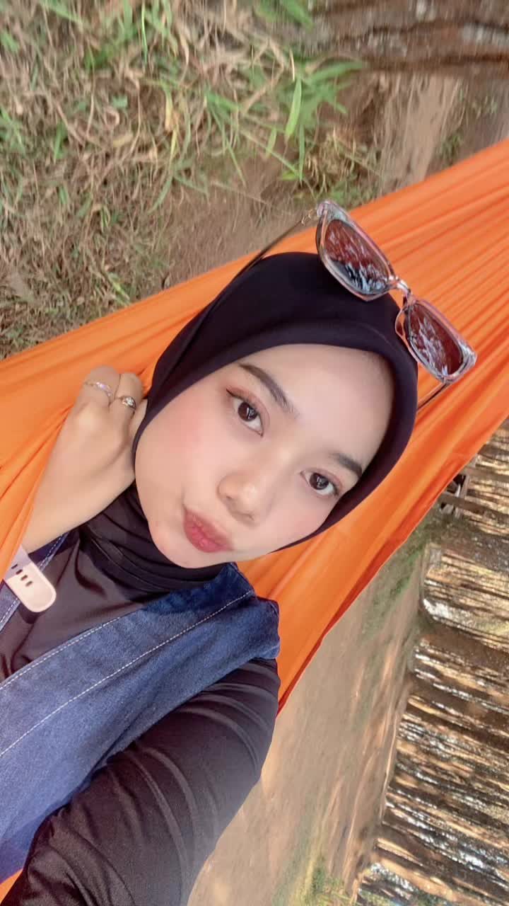 @Tinaa