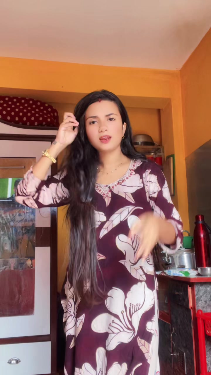 @Ayushu🤪
