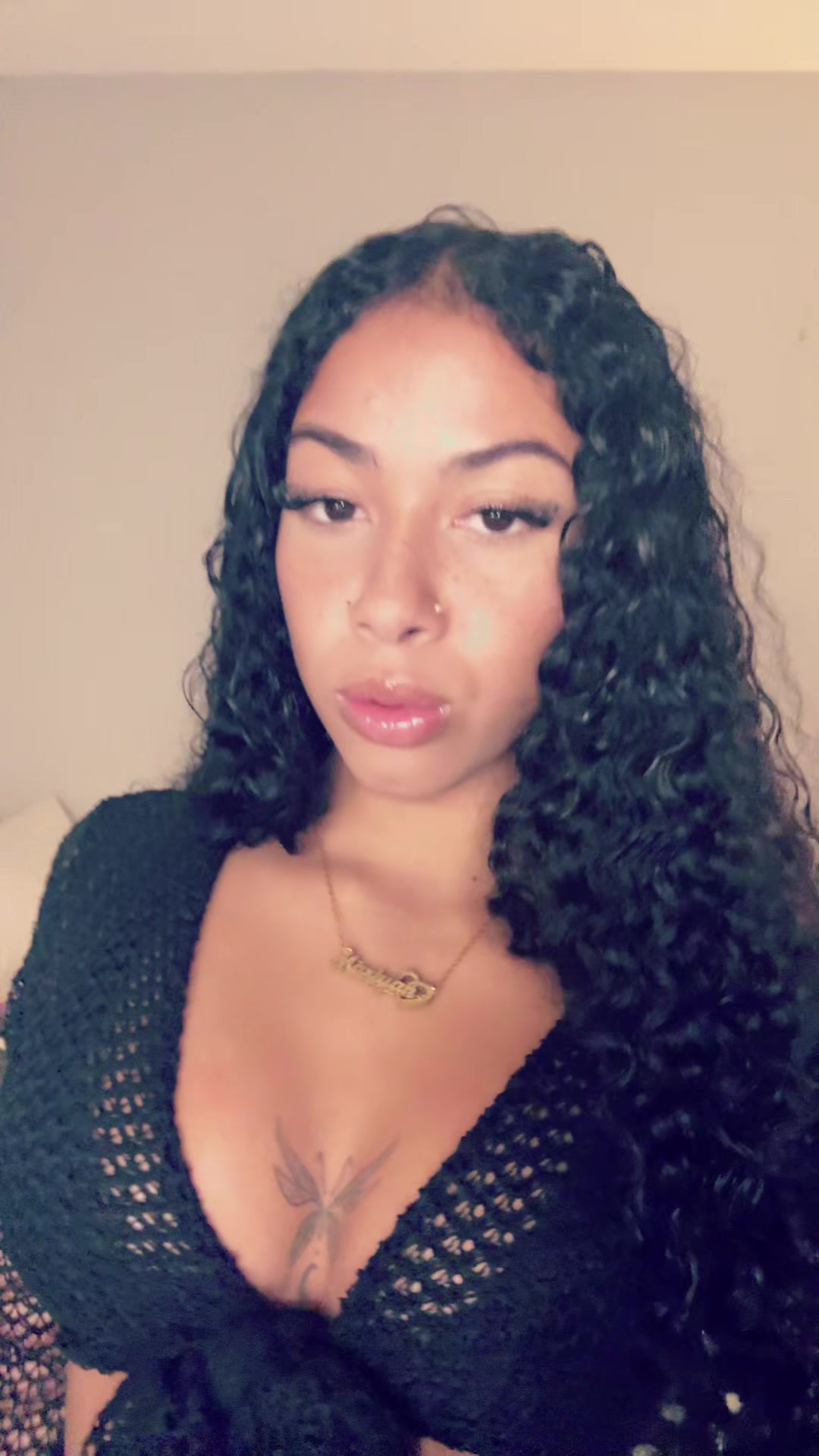 @RiyaSoFiya💋
