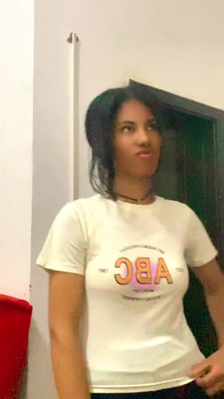 @ትንሿ ነኝ አንድ ለናቷ🫅🦋💫ያባቷ🫅💝