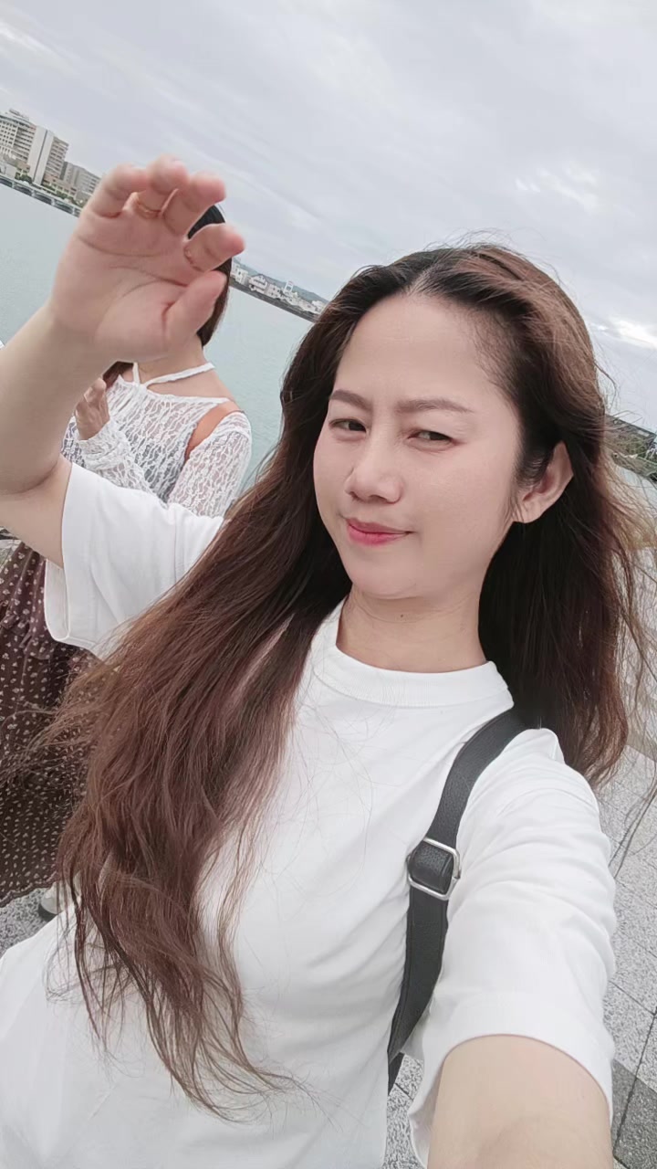@❄️Hnin Pwint Phyu❄️