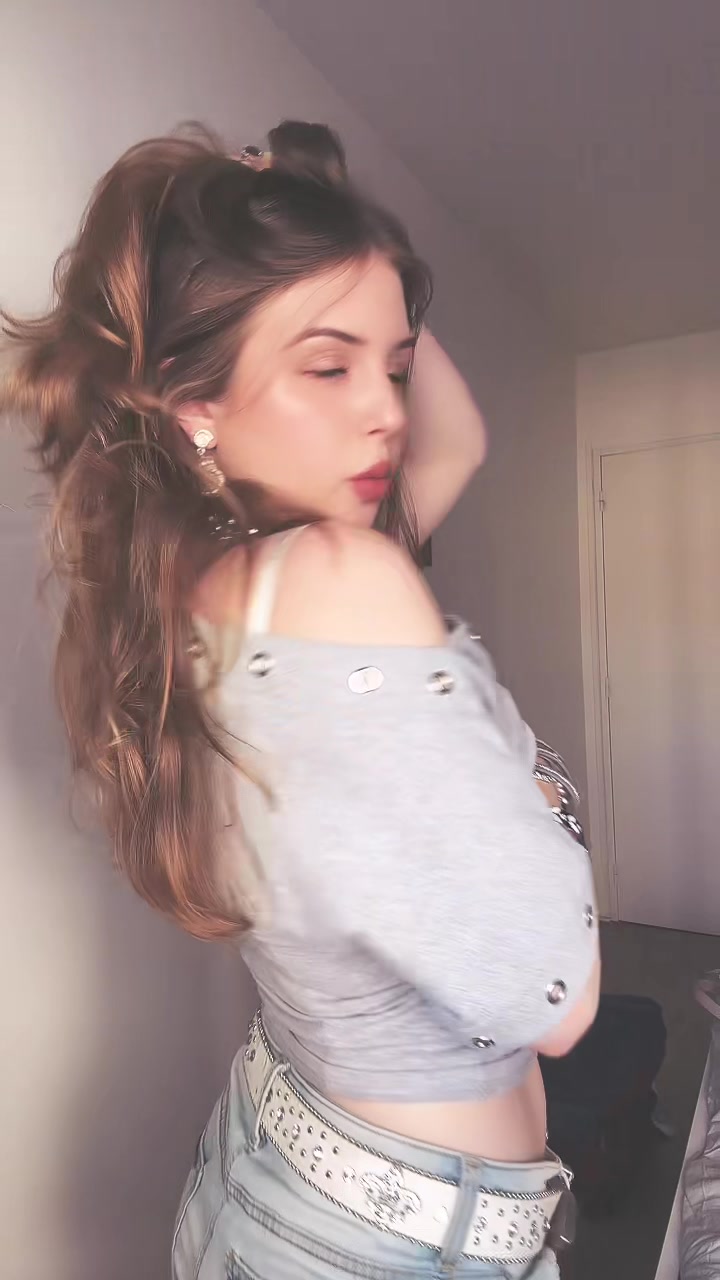 @𝕷𝖚𝖈𝖎𝖑𝖑𝖊