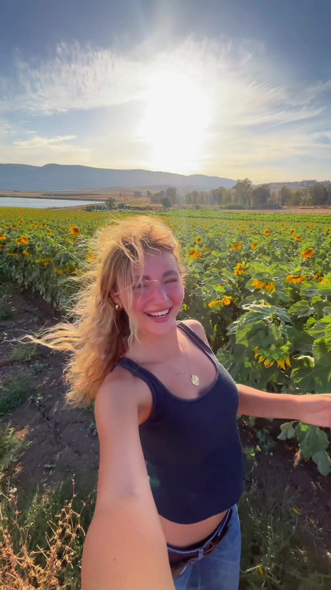 @נִיקוֹלּ🌞