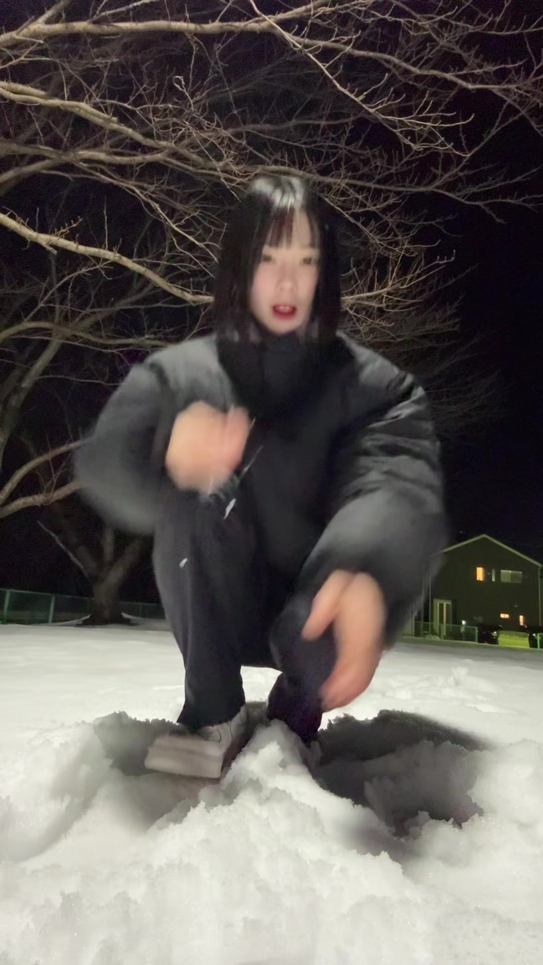 @ひな