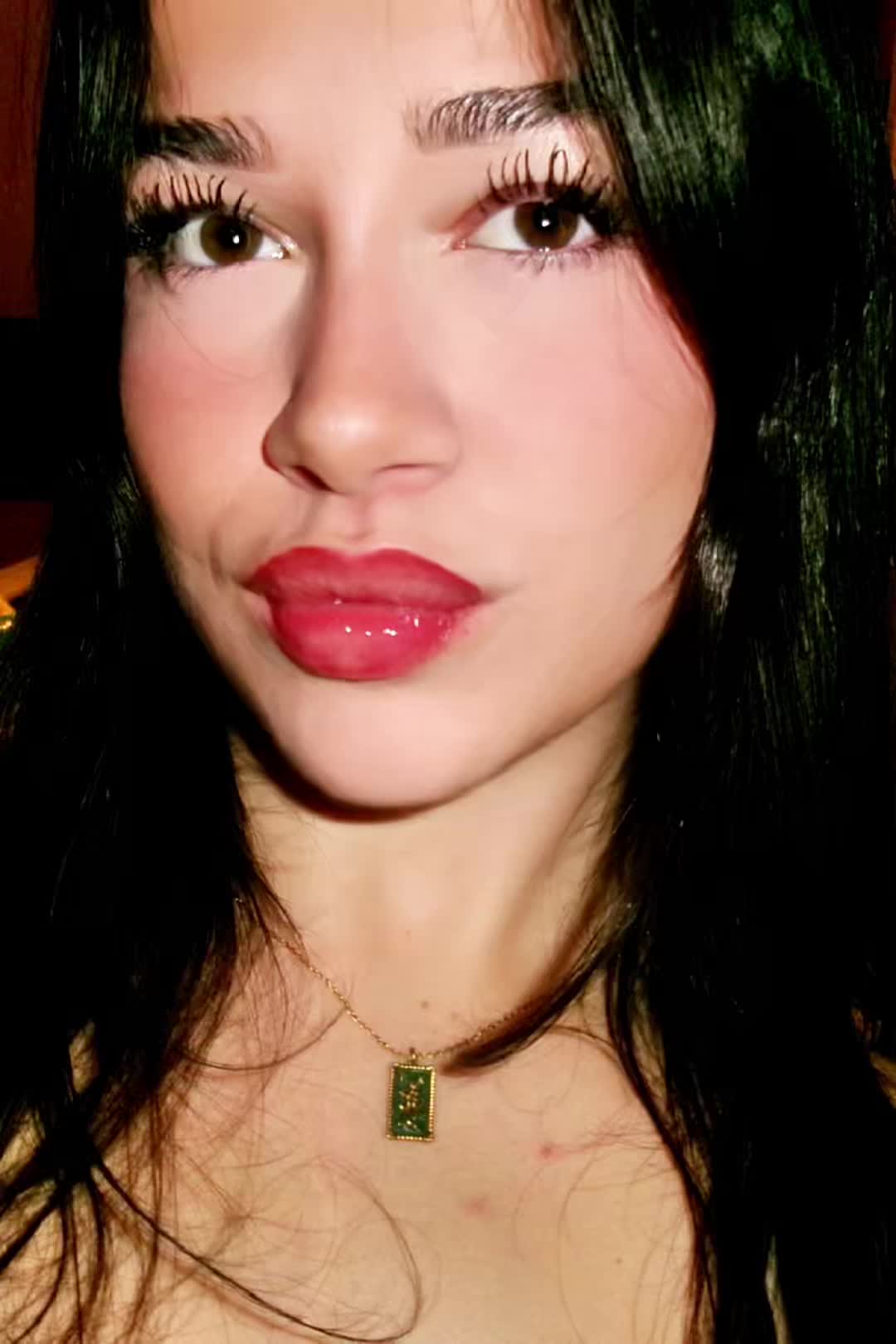 @amyvaughn 🎸💋