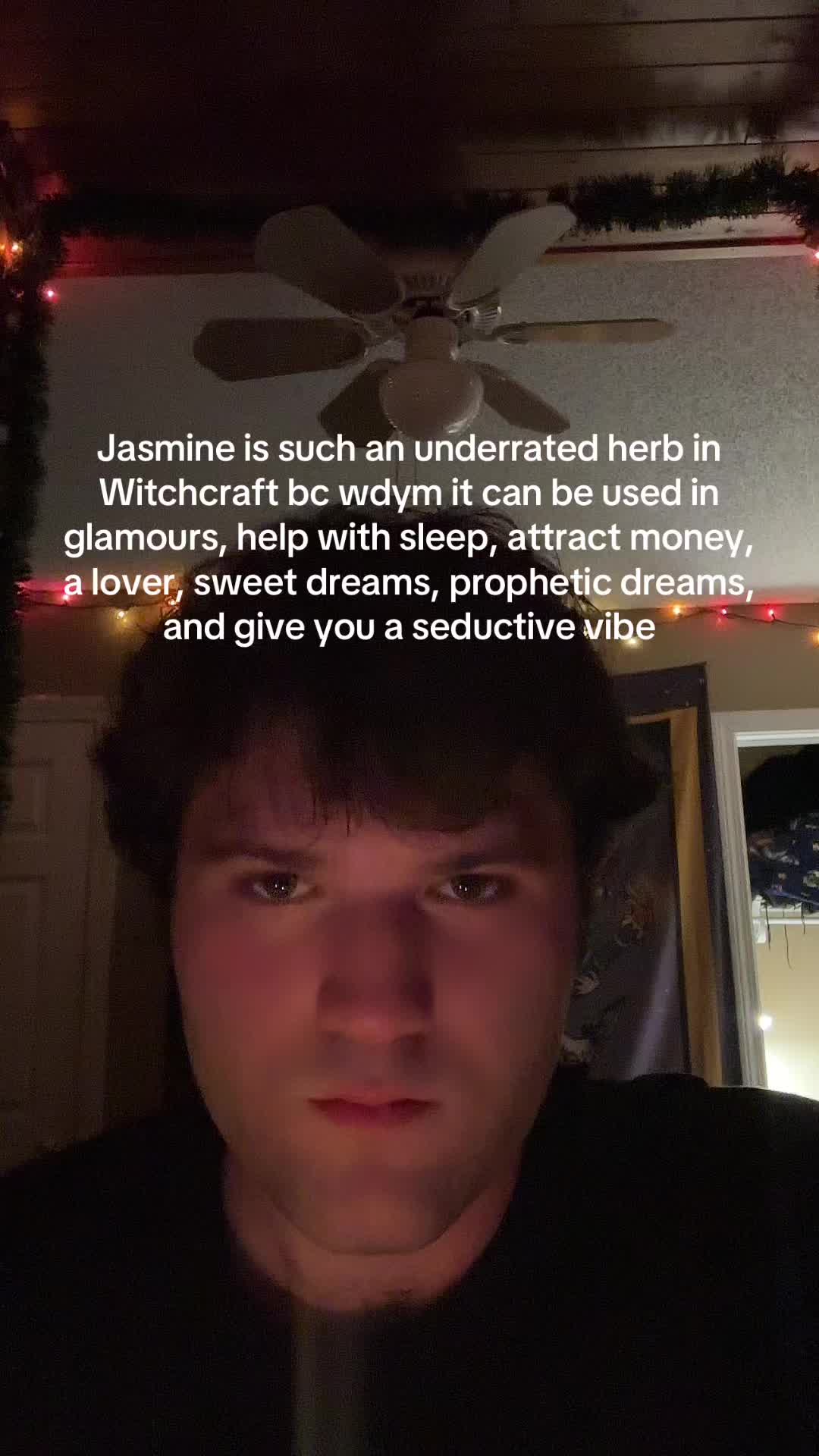 @🗡️𝓢𝓸𝓵𝓪𝓷𝓾𝓶🥀