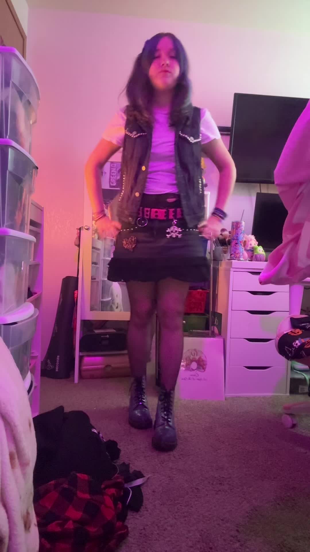 @🦇Lola 🦇