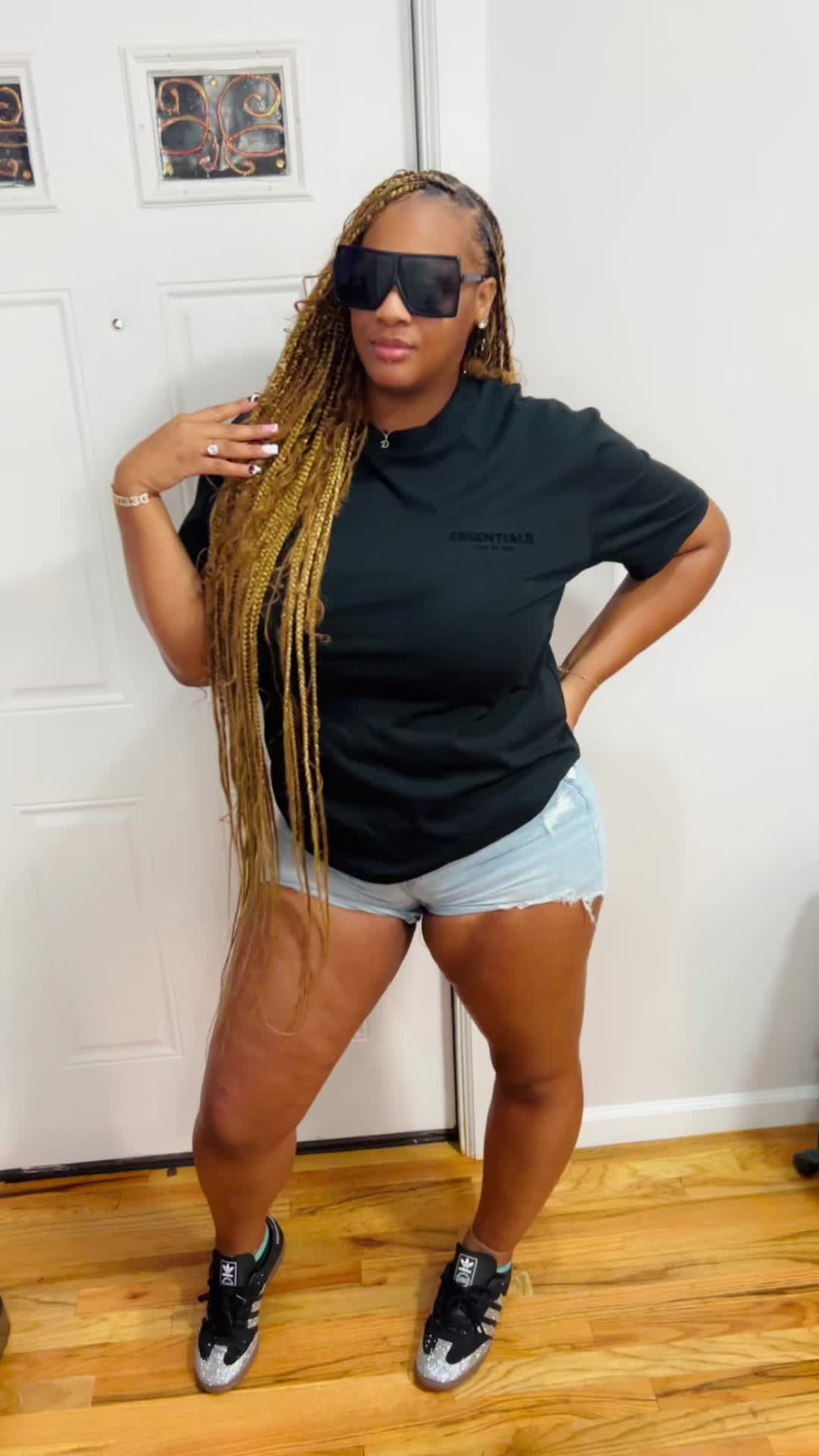 @Deedee
