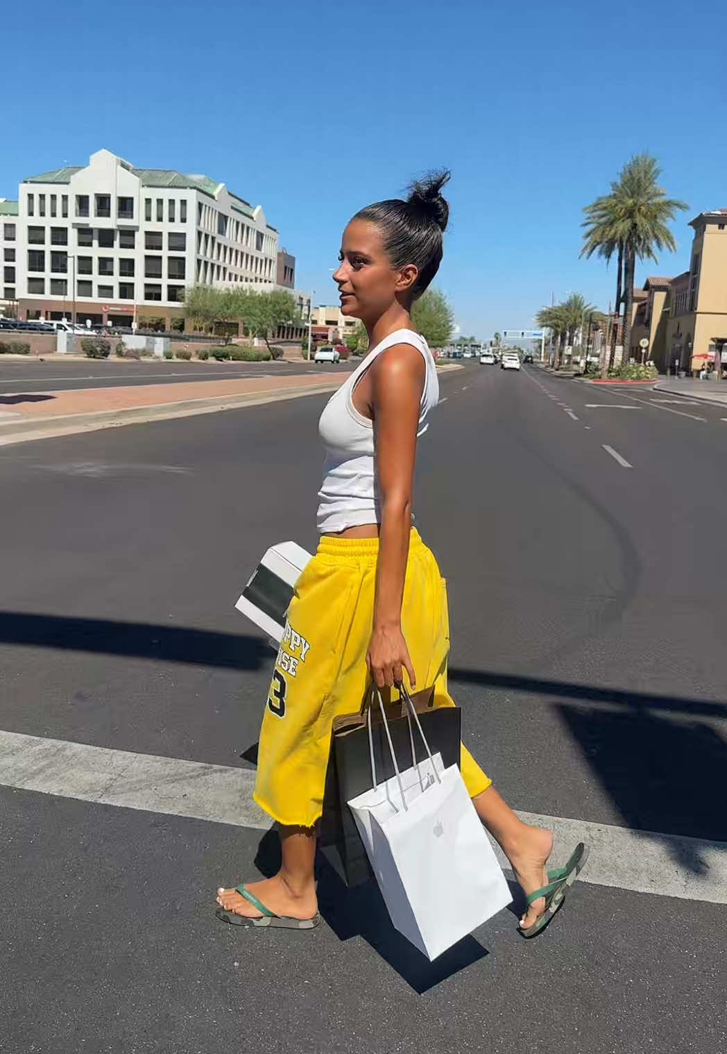 @BRI 🦸🏽♀️