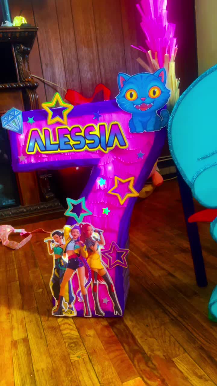 @Carol’sPiñatas and more