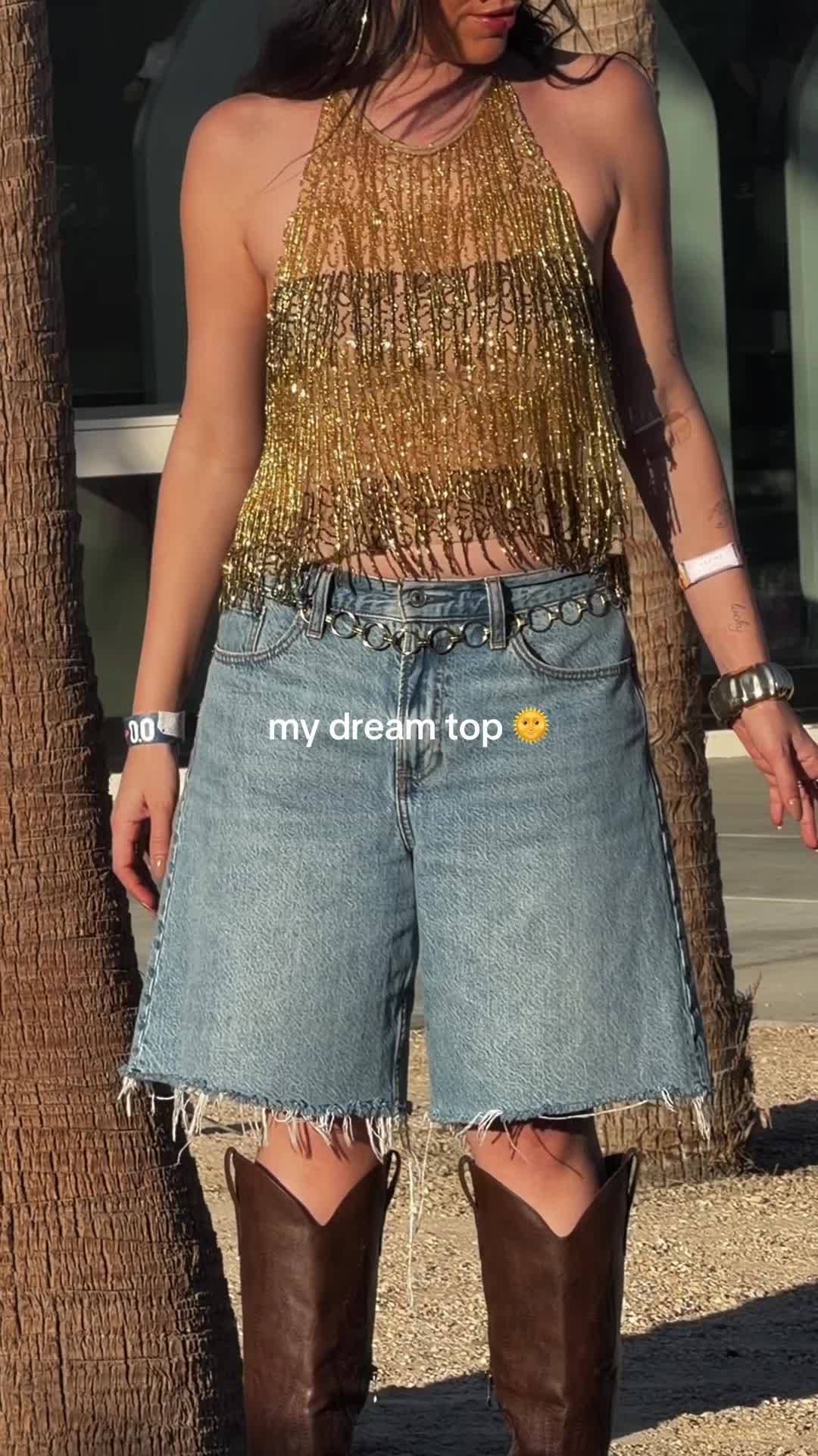 @v_andthecity
