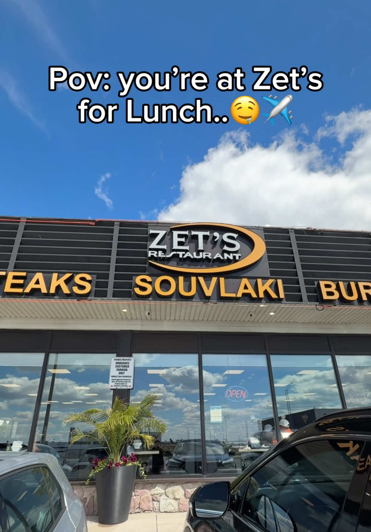 @Zet&rsquo;s&ensp;Restaurant