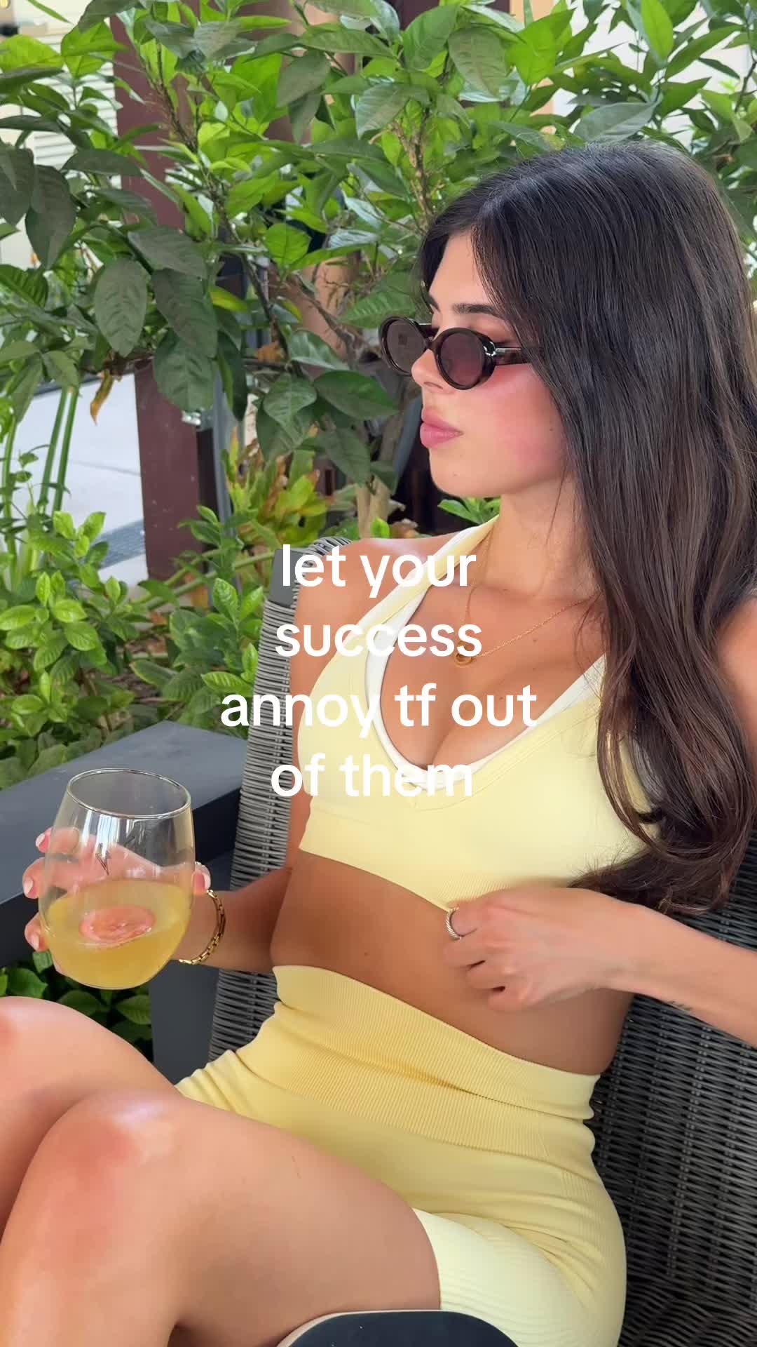 @kelseykoenig