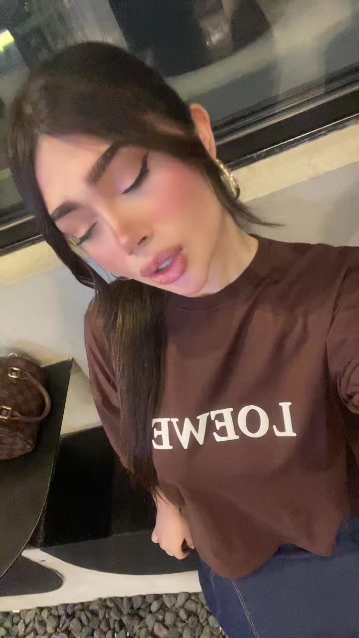 @Ayla Roohi