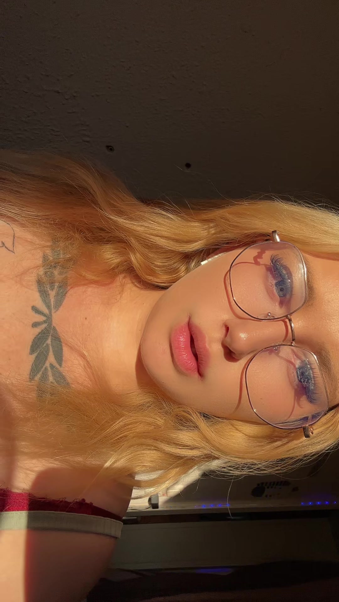 @Itsangi