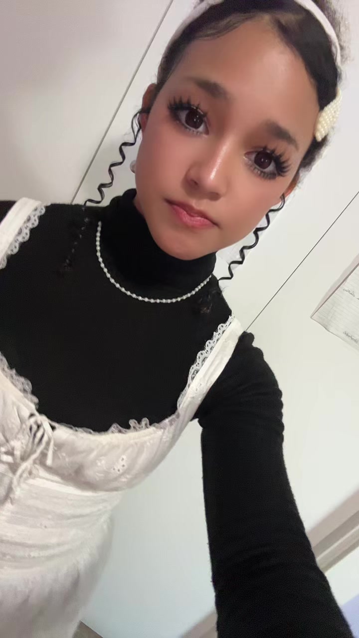 @iniiwiinnie