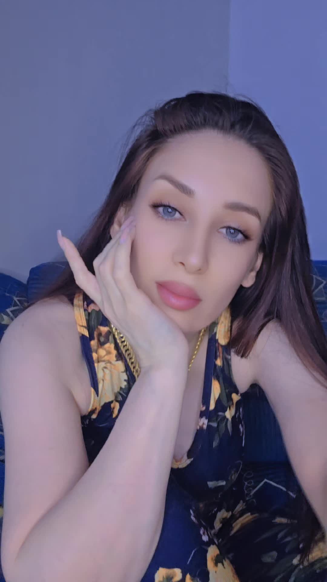 @๐Queen's Rings๐