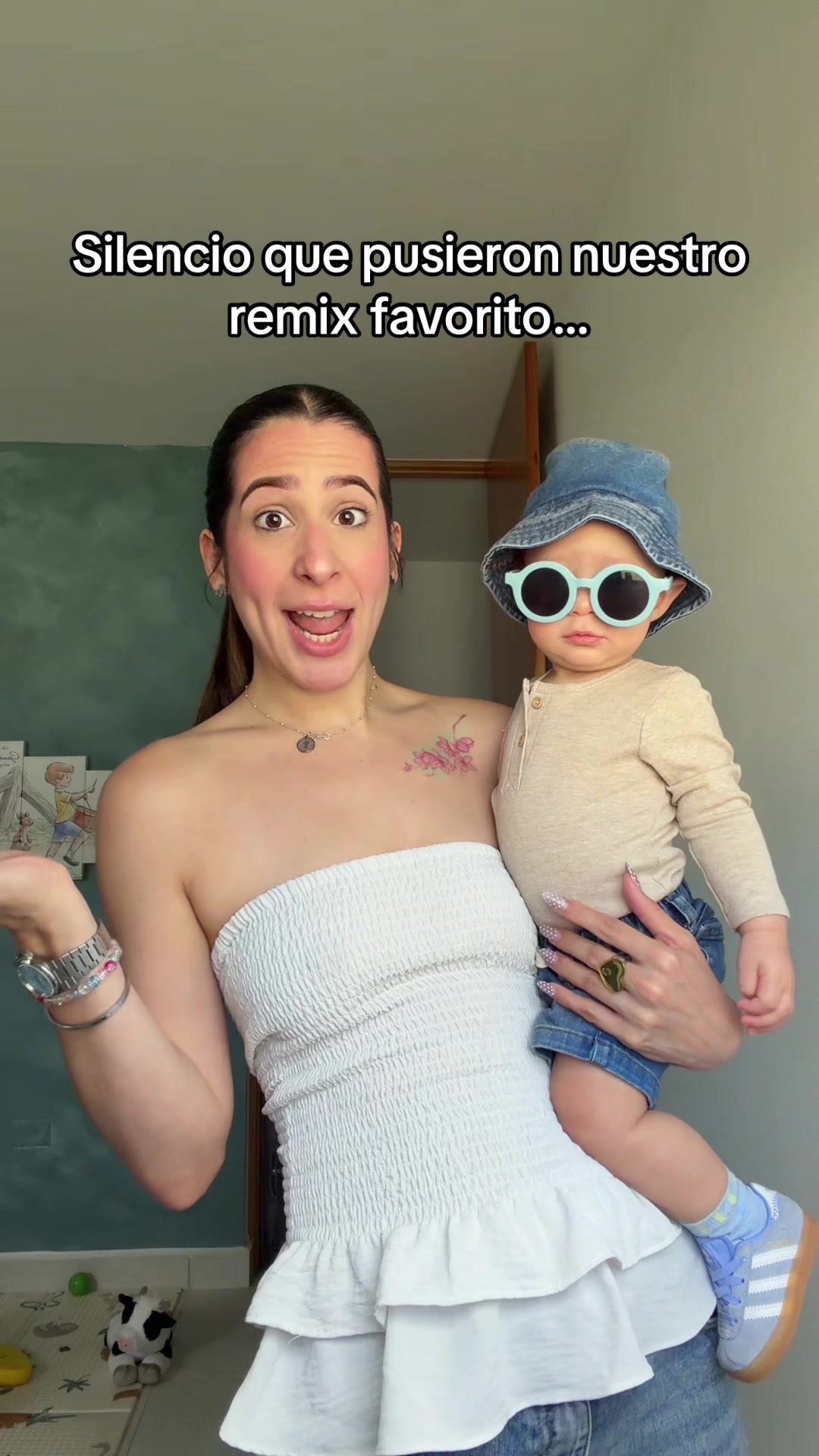 @labuenaamanda