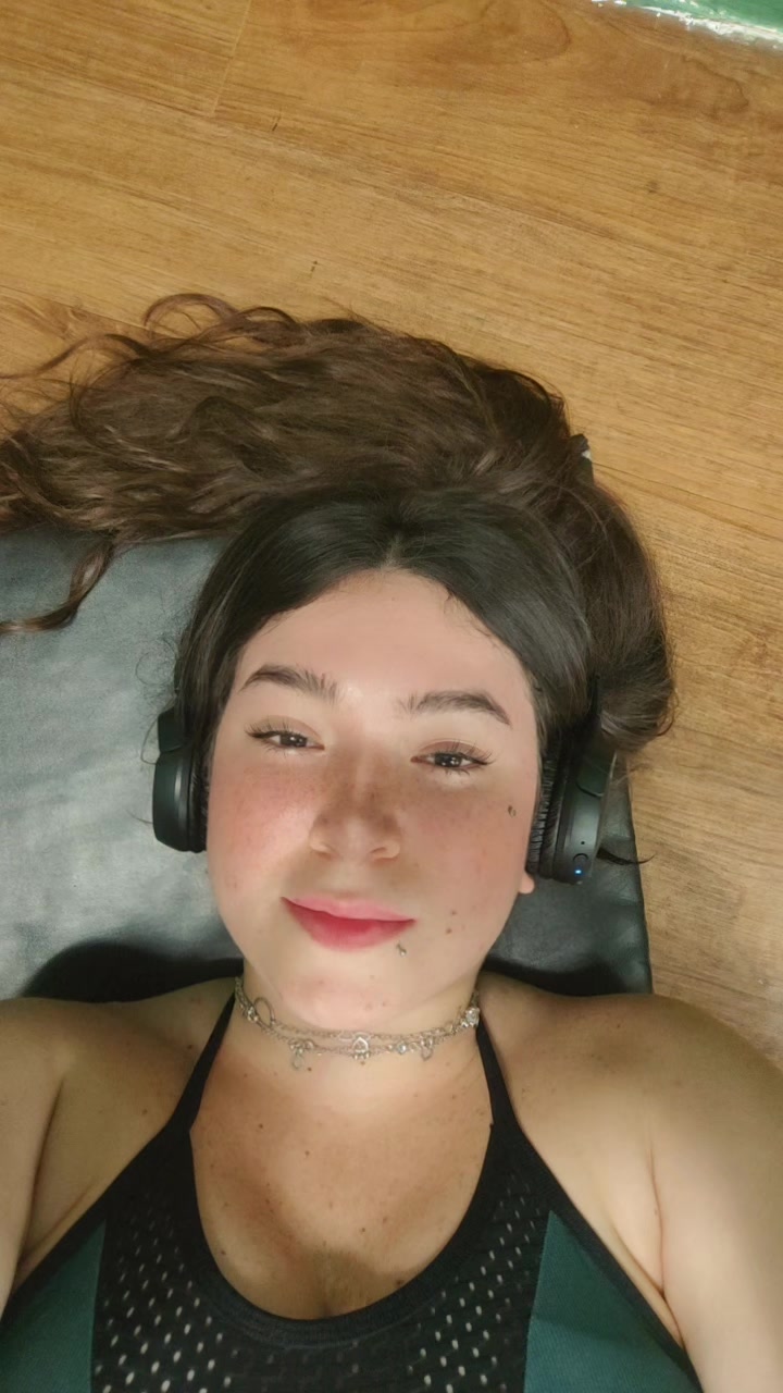 @layla_valeriano
