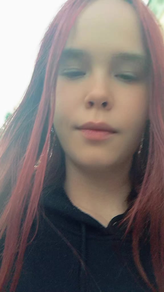 @Аня 🥺