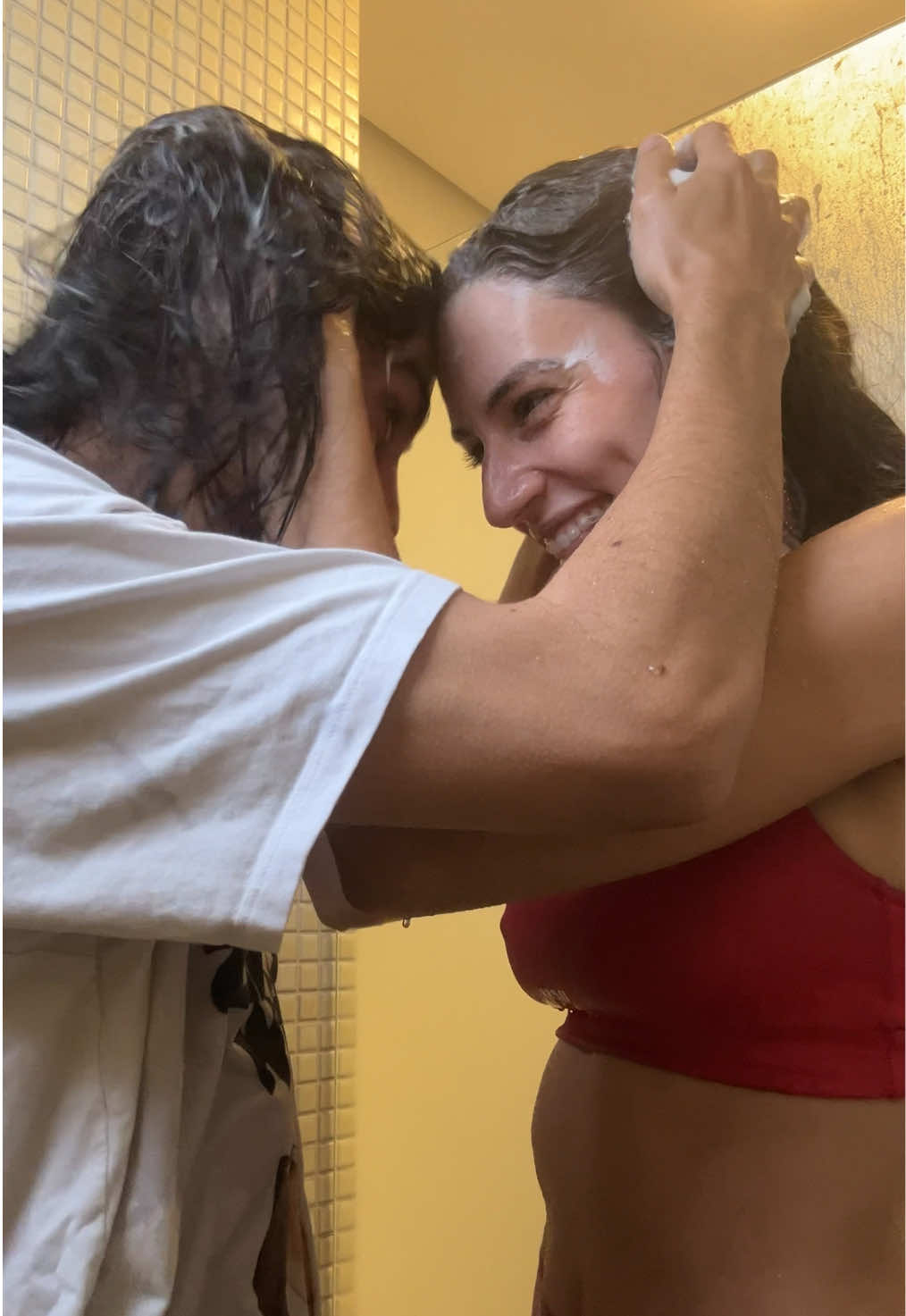 @Isabela Reda