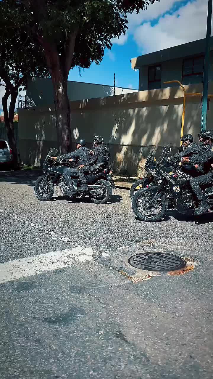 @Unidad Contra Bandas
