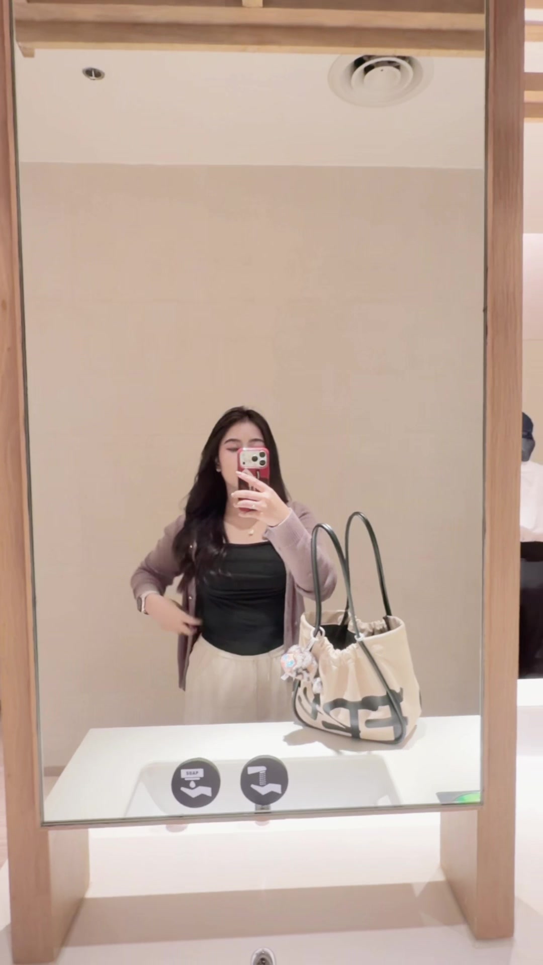 @ลิวบู ลับงุบ🐰✨