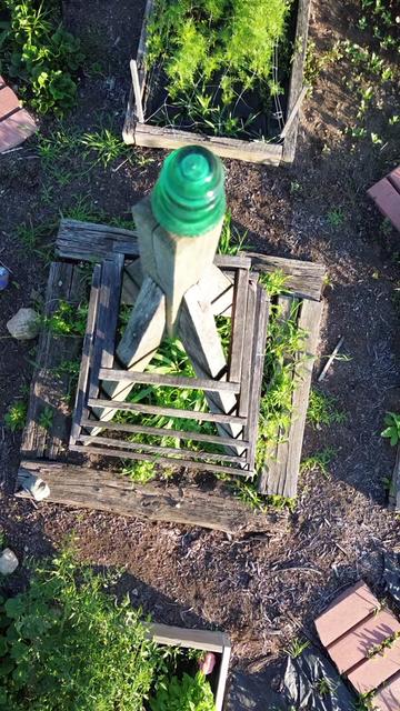 @Artistic gardening