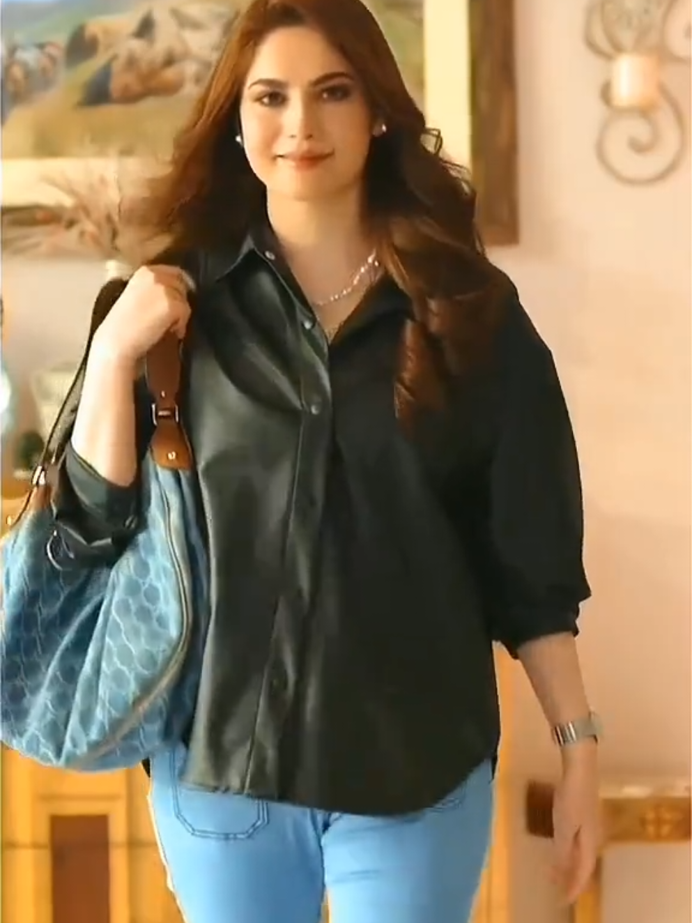 @Neelam Munir