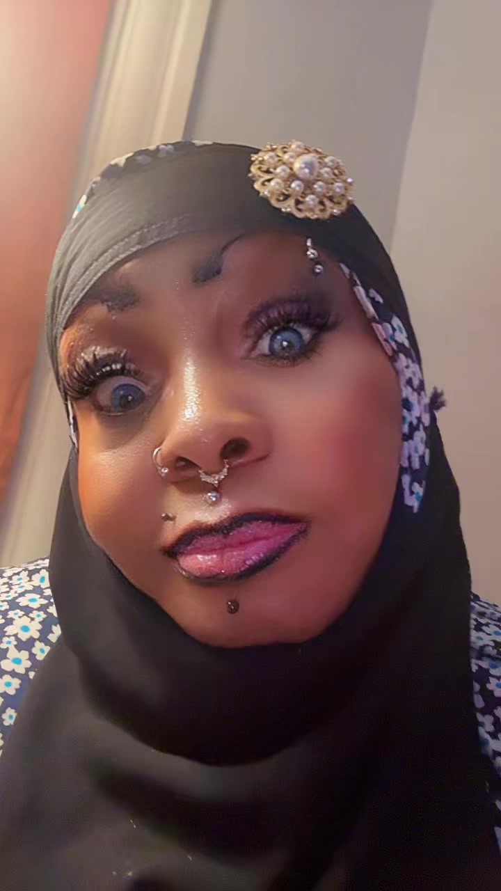 @Ebonysingagain