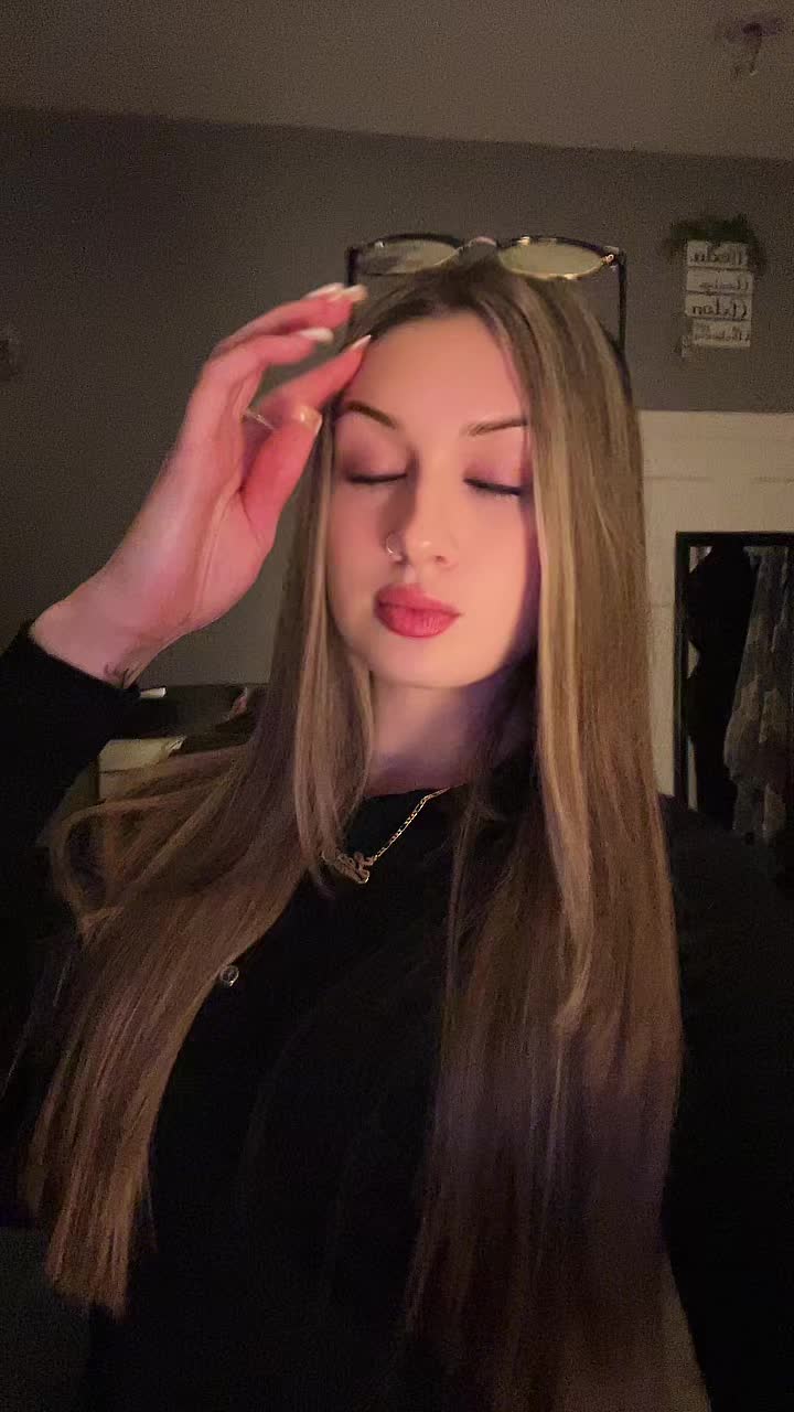 @alexia🦋.