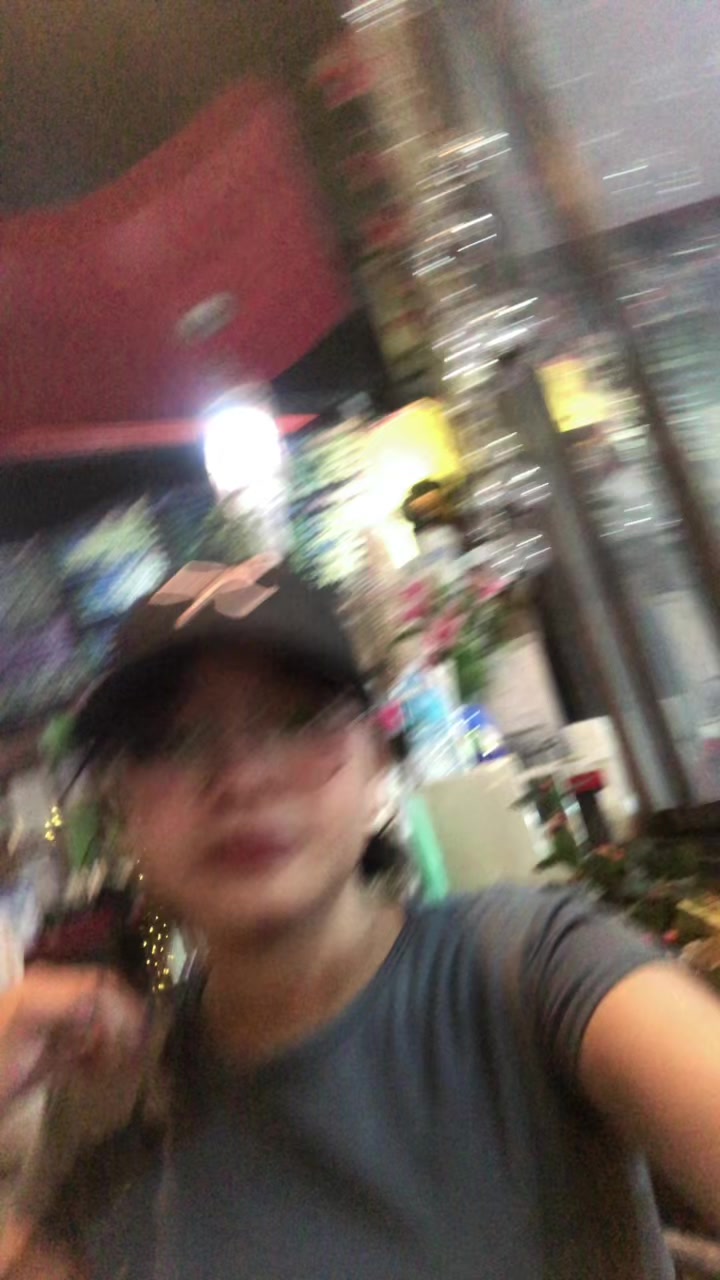 @Nicole
