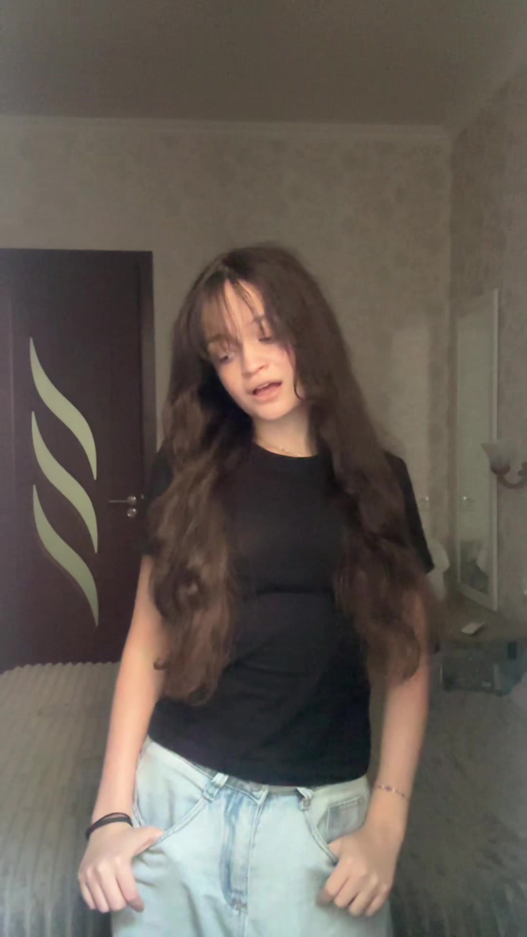 @Девочка Соня