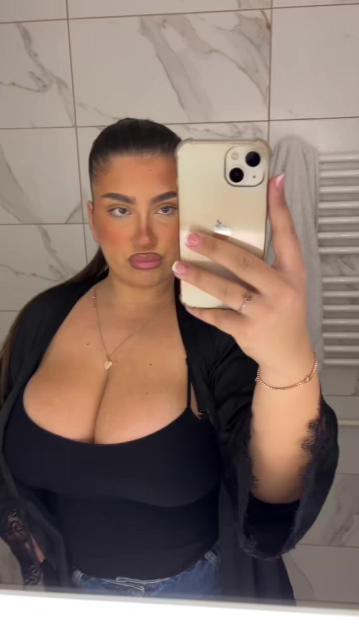 @andjela