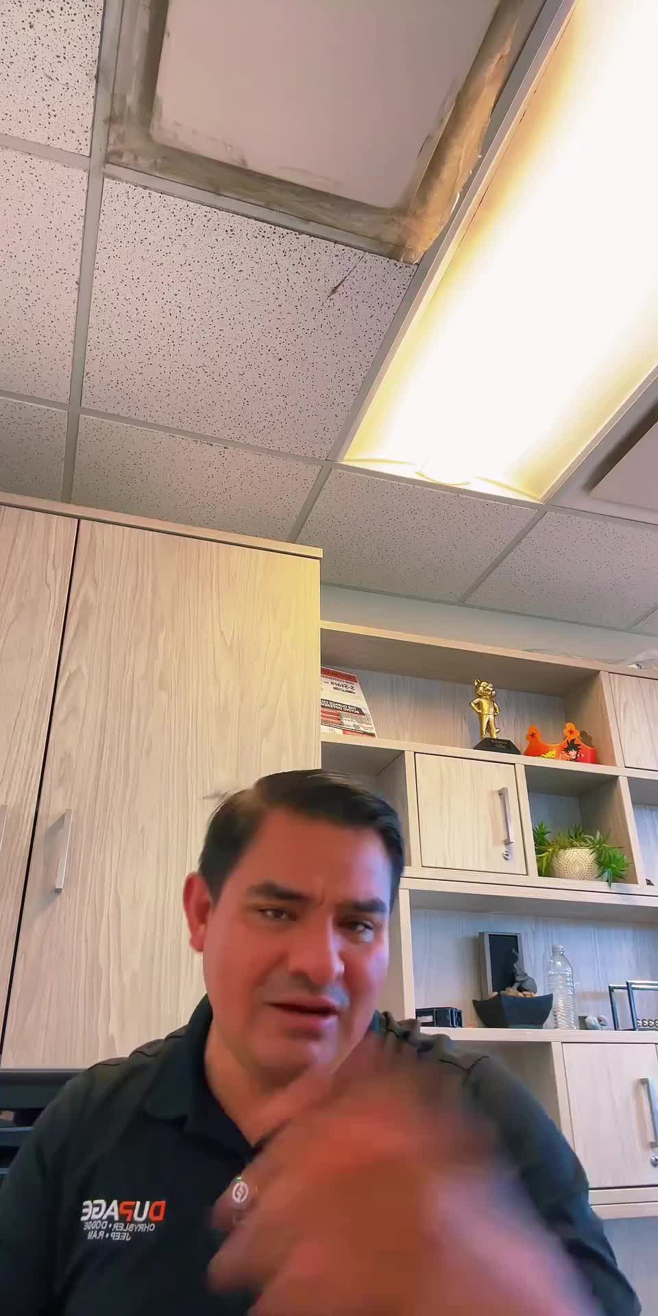 @chavaeldelastrocasenpago